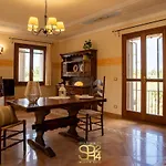 Adriana Villa Santa Maria la Palma